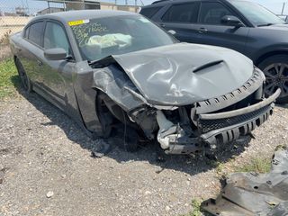 2018 Dodge Charger SXT Plus - Exterior Front Right Corner Image